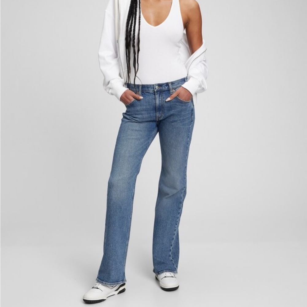 GAP: 90s loose flare mid rise jeans 8/29